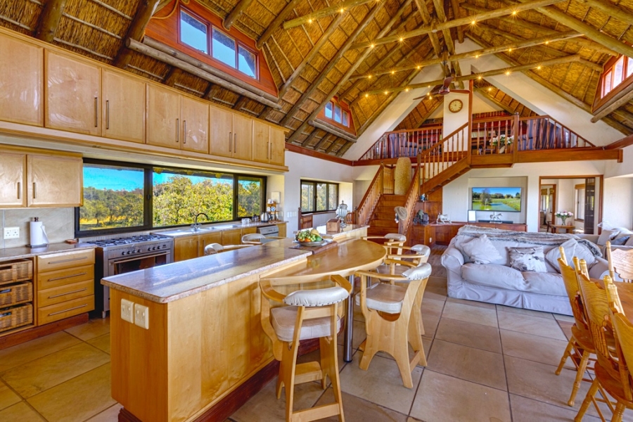 5 Bedroom Property for Sale in Luciana Country Estate Free State